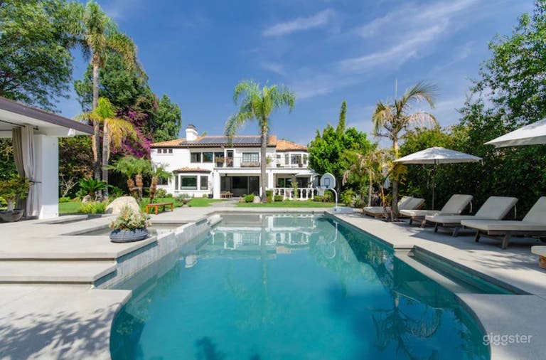  Private Resort Style: Pool, Pavilion 