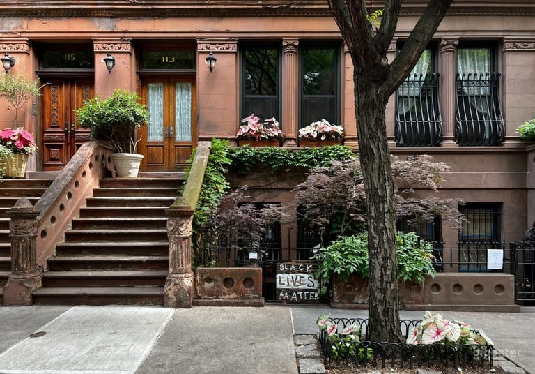  A welcome south facing stoop. 