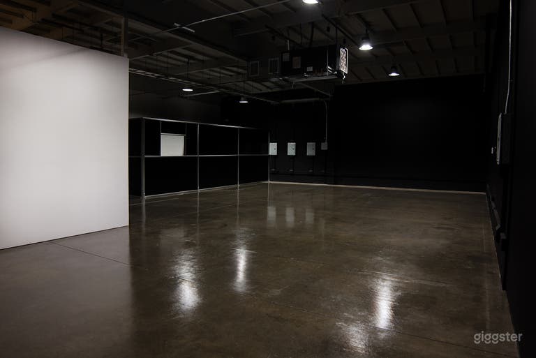  Photography Studio / Film / Video 