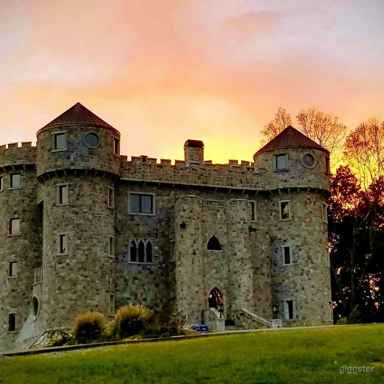  Gothic Modern Castle 