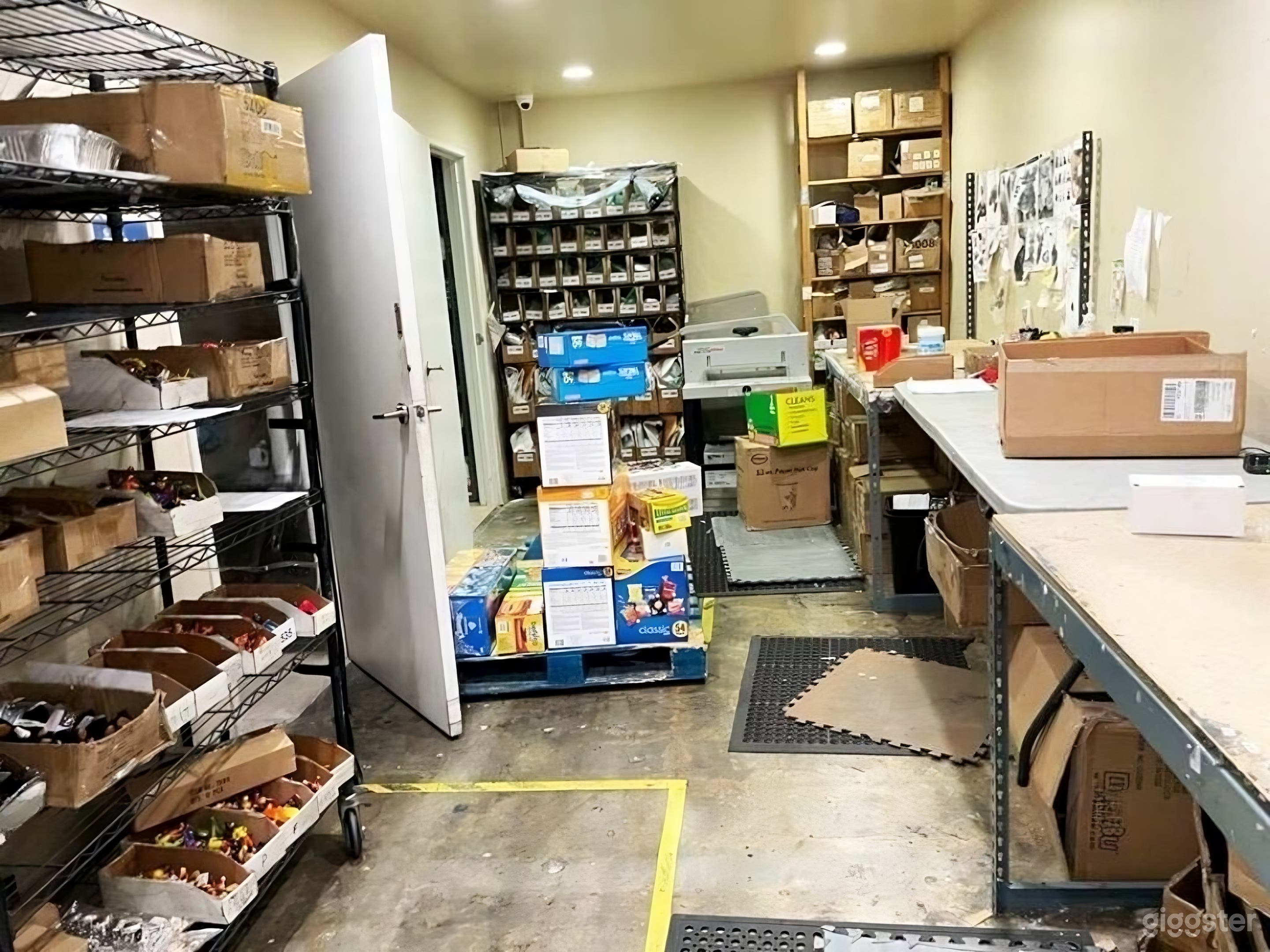 Creative &amp; Spacious Warehouse in LA Photo 4