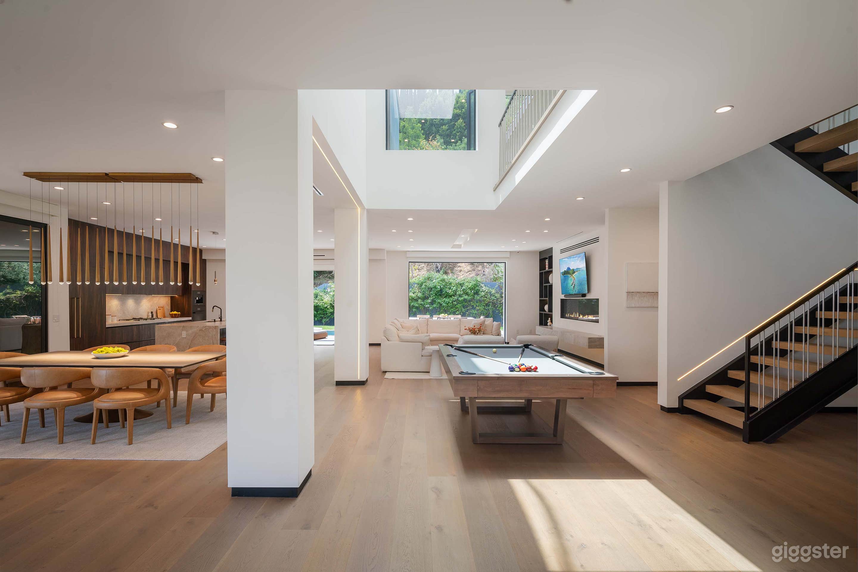 Villa Alfi by LuxJB: Design Award-Winner Hollywood Hills Mansion with Amazing Views!