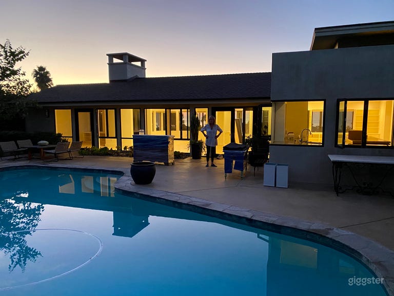  La Jolla Pool exterior 