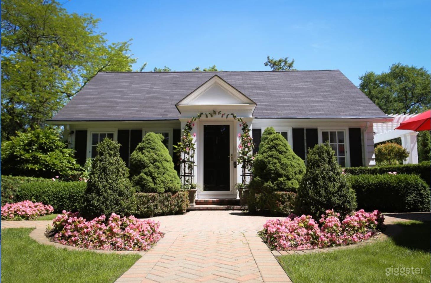 The Dooryard Gardens  Photo 4