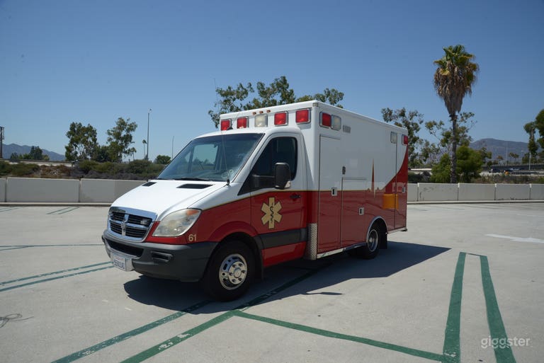  Ambulance 
