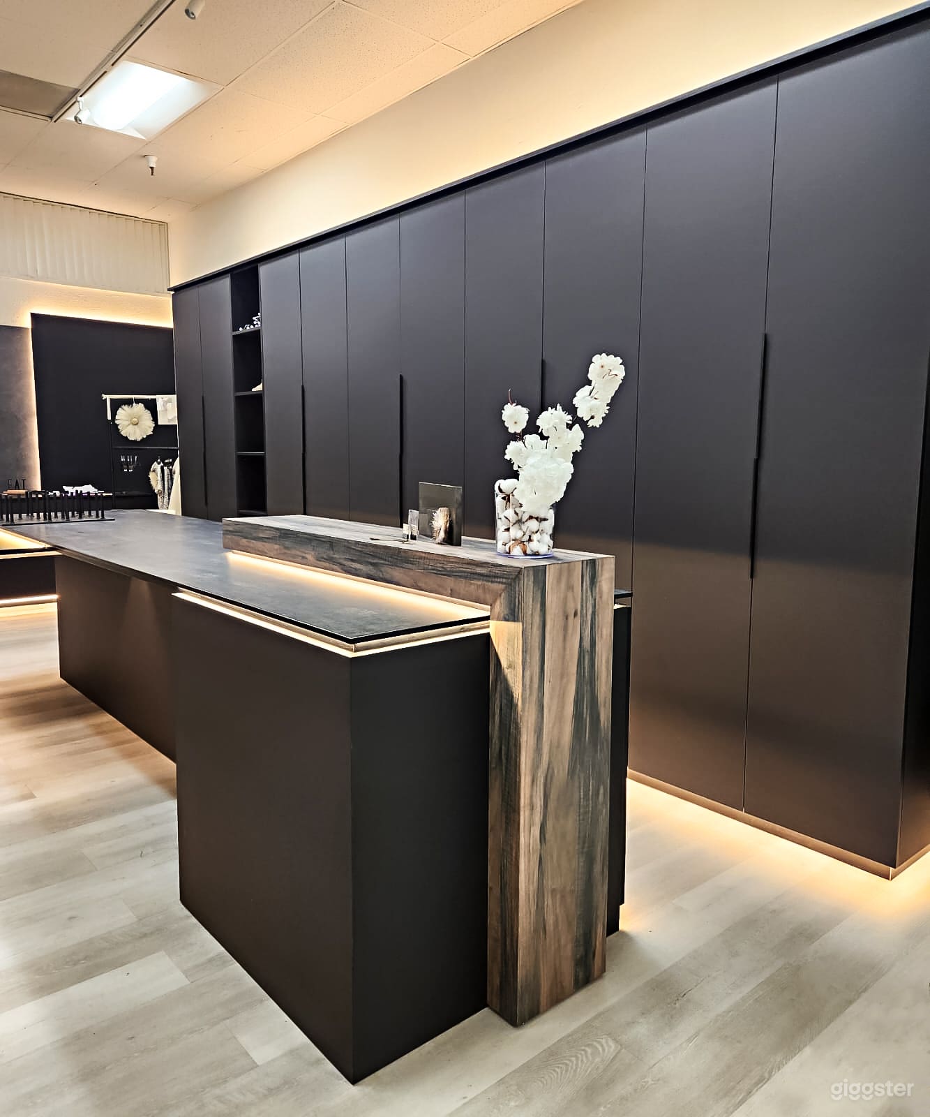 Creative Boutique Studio &amp; Fashion Space Photo 2