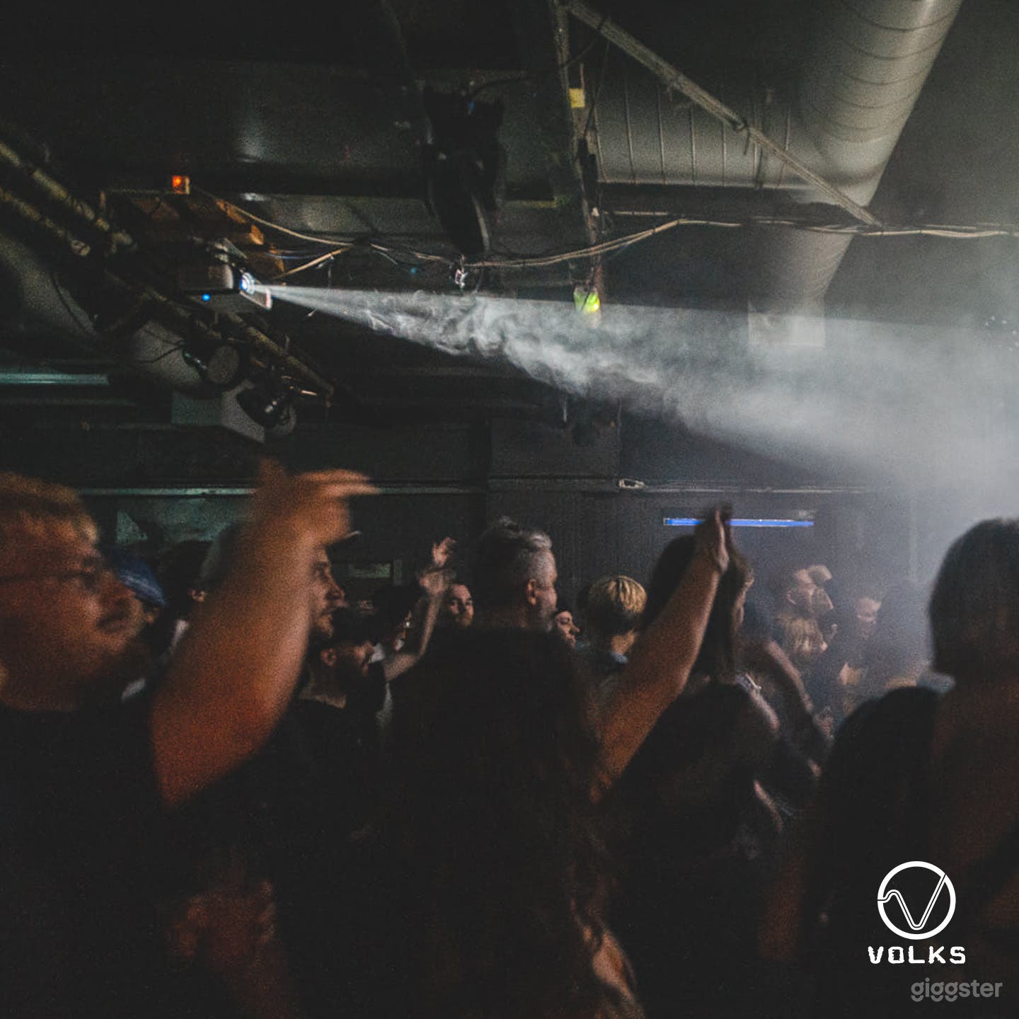 Nightclub on Brighton Seafront Photo 4