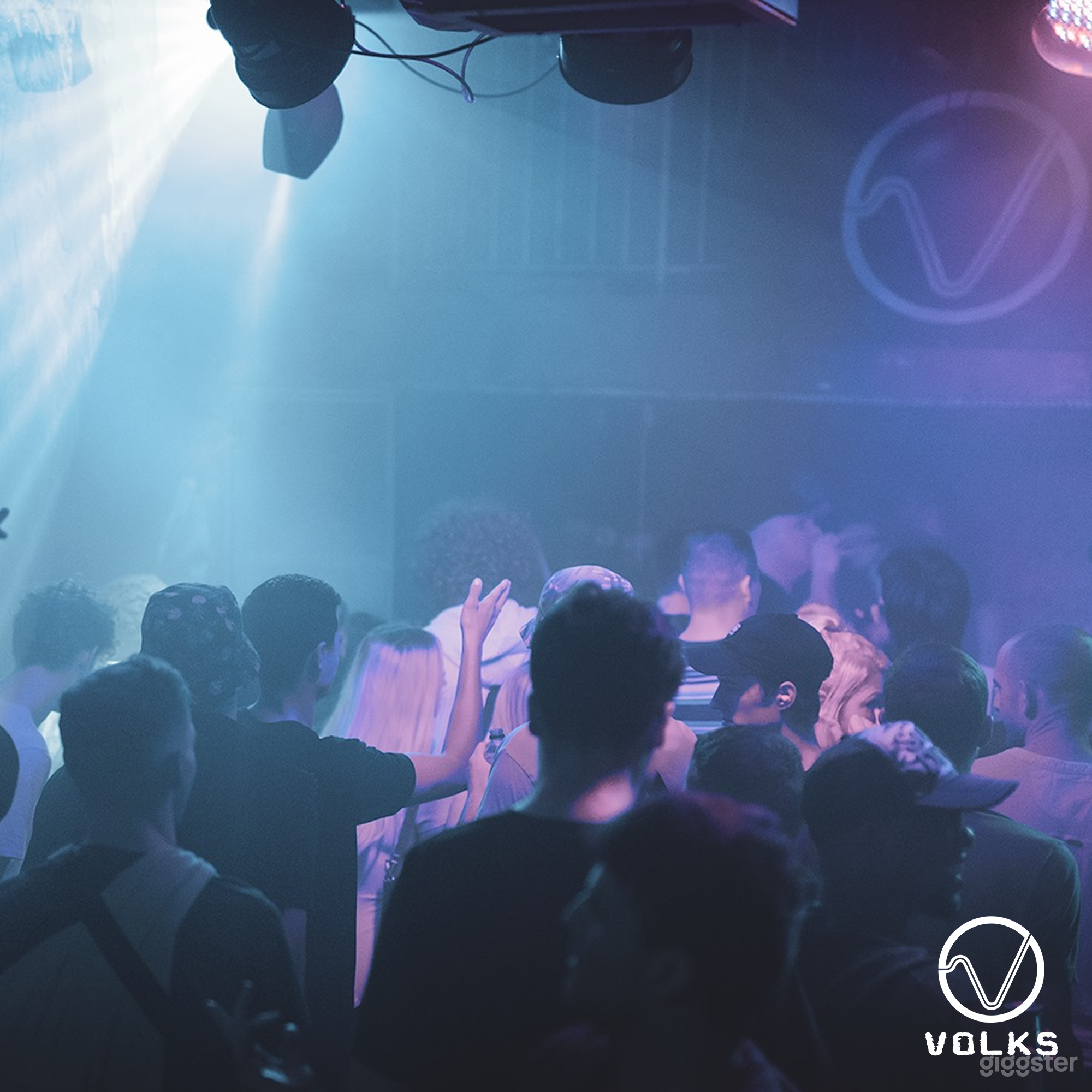 Nightclub on Brighton Seafront Photo 2