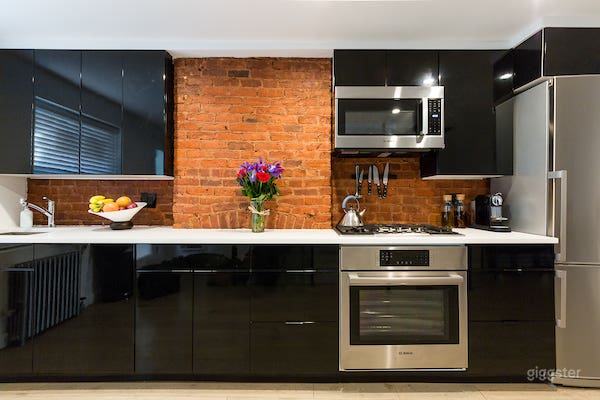  Modern Brooklyn Townhouse Apartment, Loft Style 