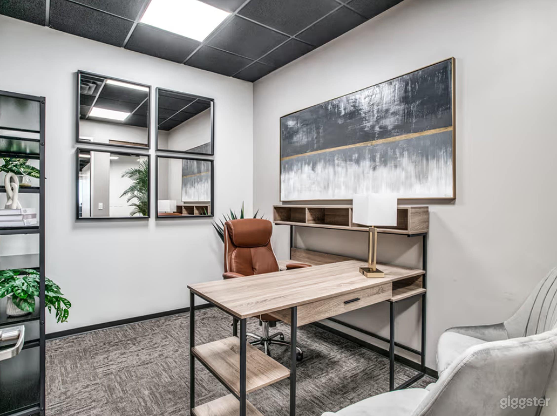 Private &amp; Shared Offices In Las Colinas Photo 3