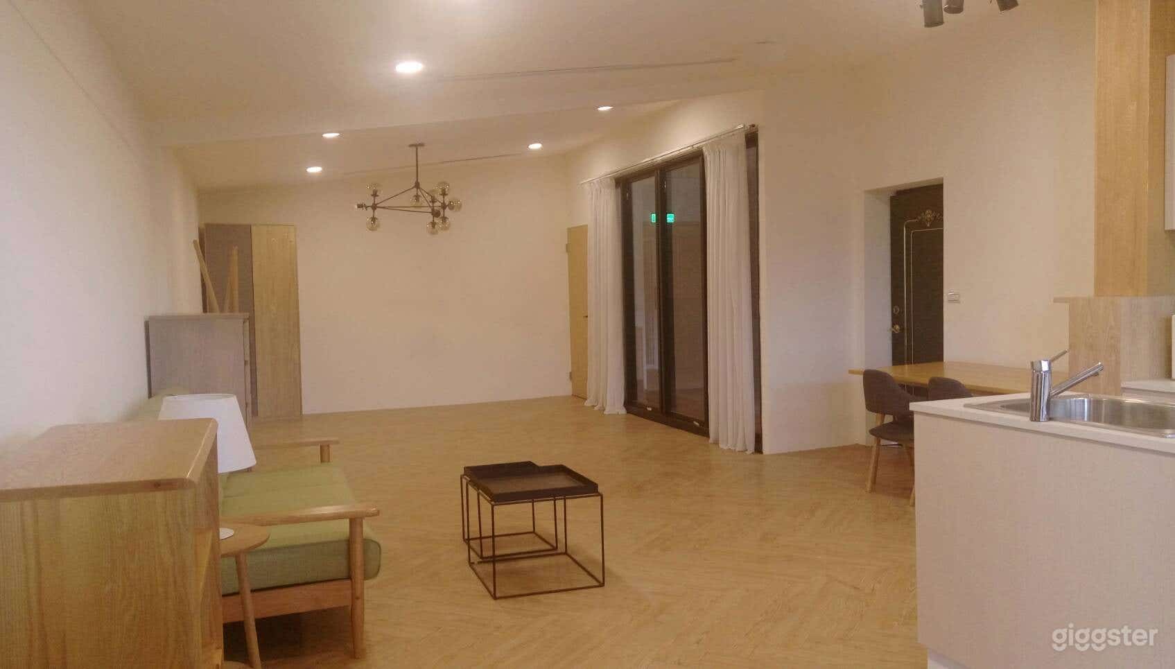 Home Scene w/ Open Kitchen Photo 3