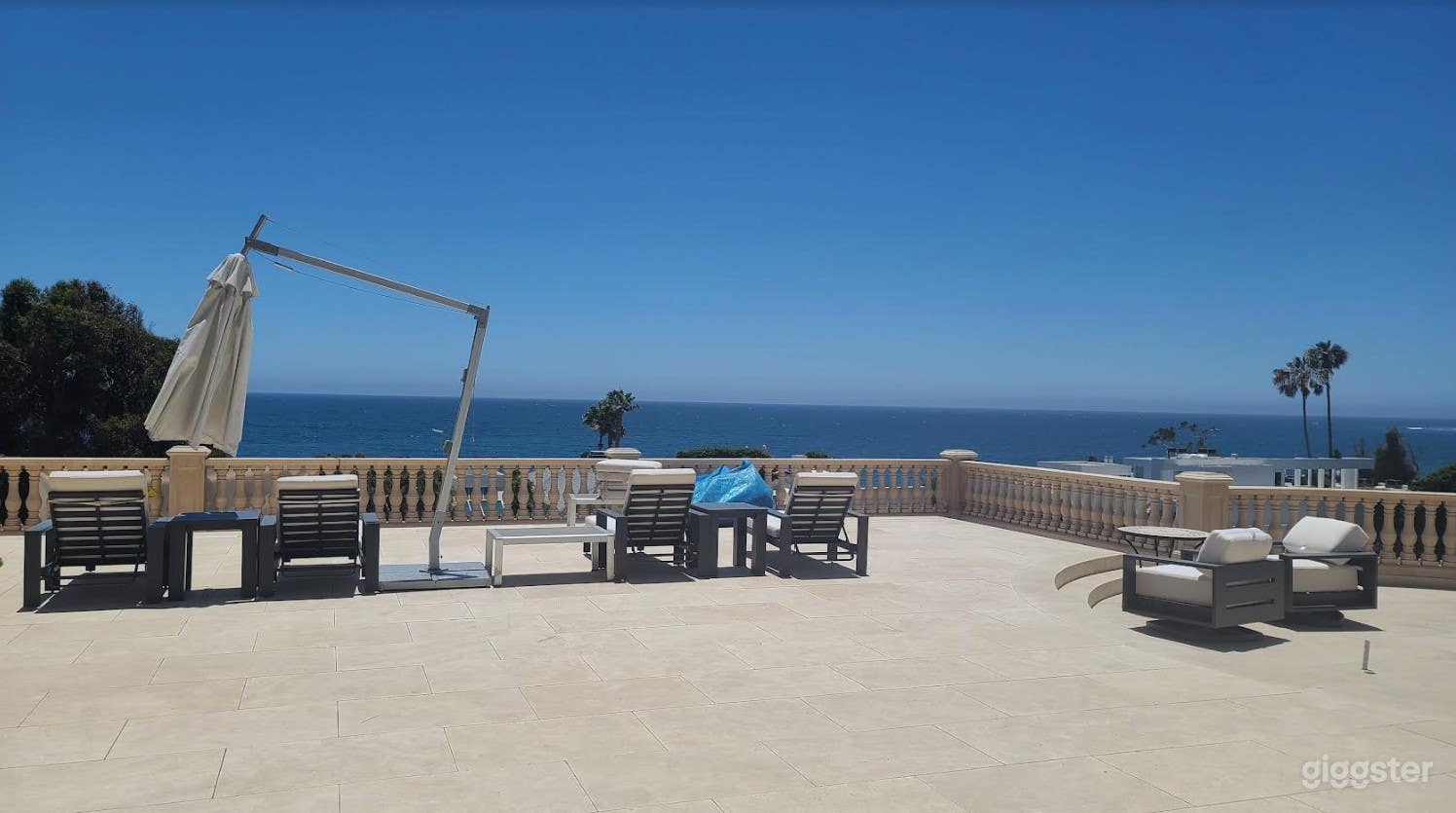 Absolutely Stunning And Luxurious Pool Overlooking Ocean With Access To Patio And Bathroom Photo 3