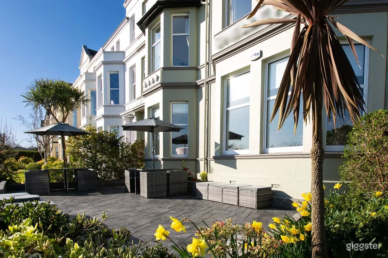 VICTORIAN GUEST HOUSE Photo 2