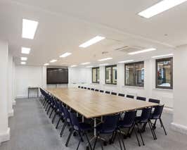  Charles Dickins Room 