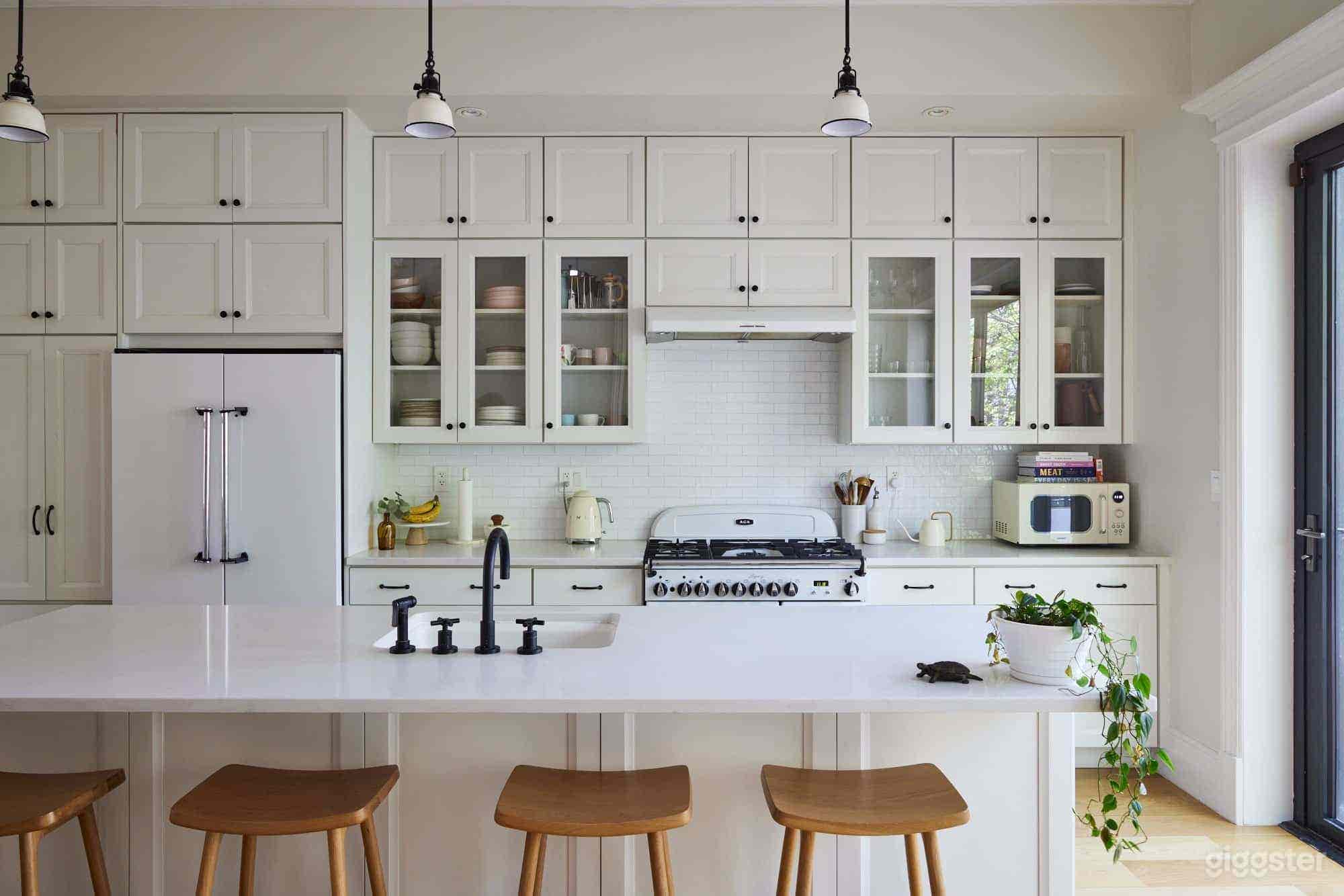 Serene 2,300 sq ft Bed-Stuy Townhouse Photo 1