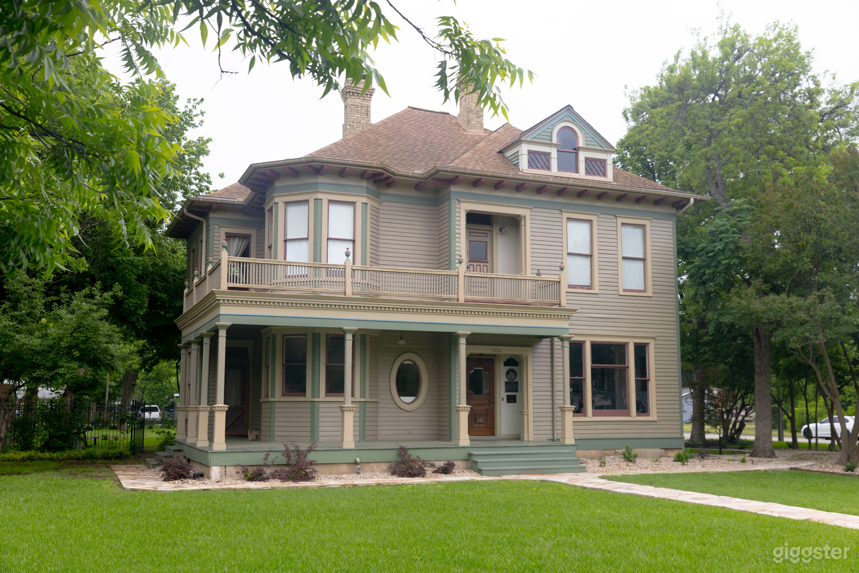Large Two-story 1890s Victorian Historic Home Photo 1