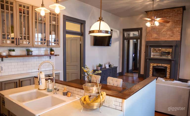  1899 Renovated Victorian Home 