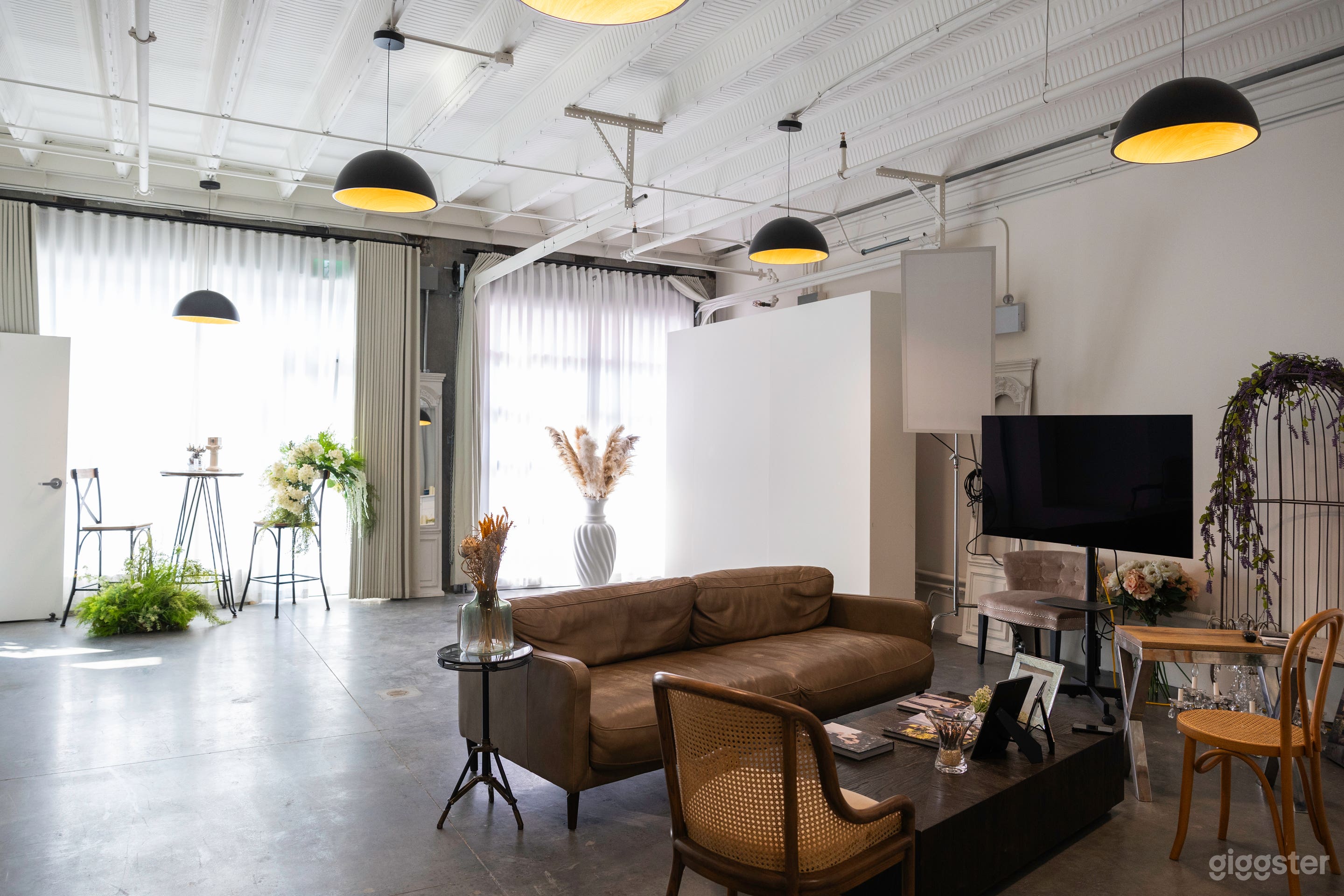 Richmond Industrail style studio &amp; event space Photo 2