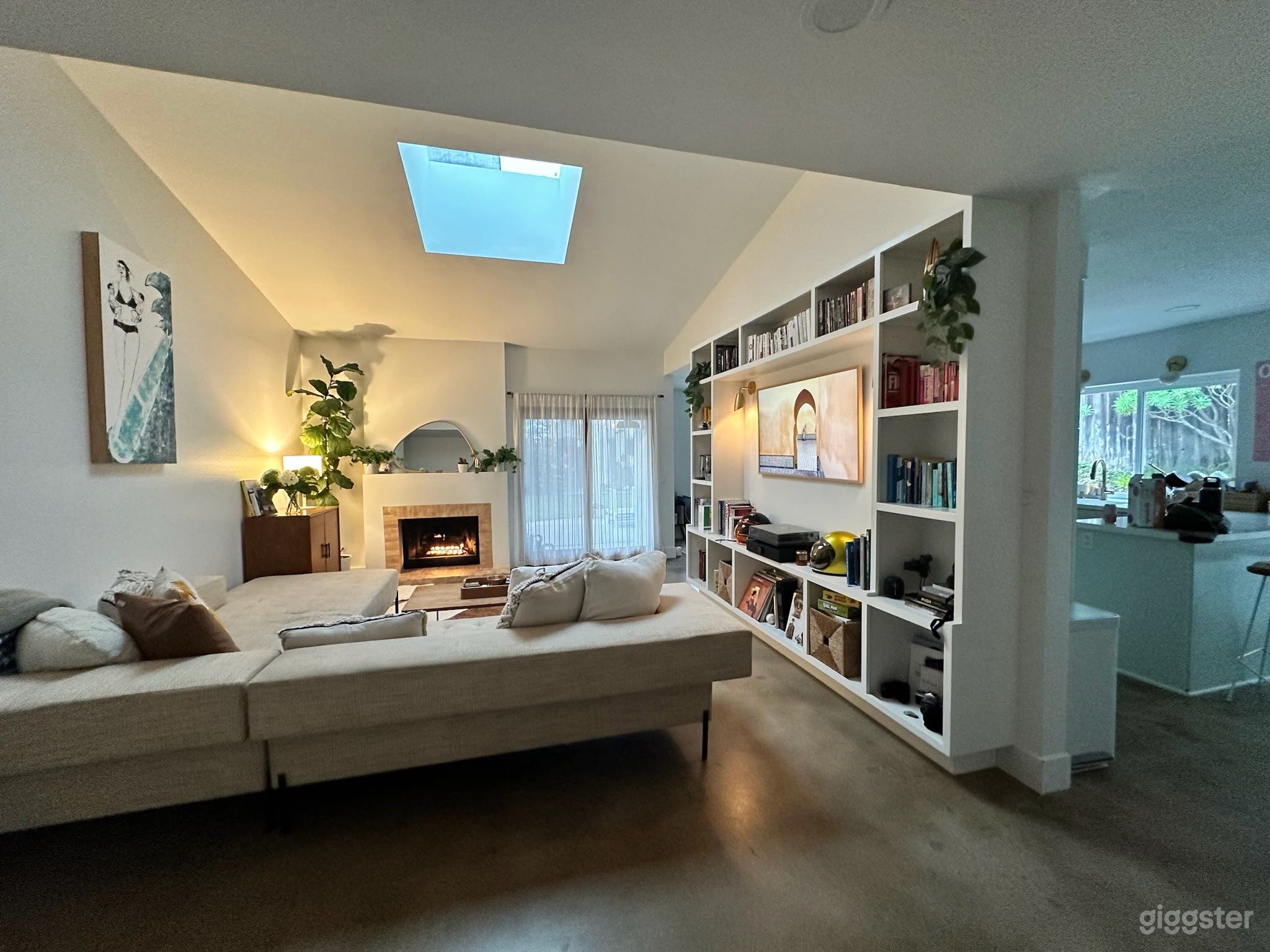 Remodeled Chic Suburban Home Photo 2