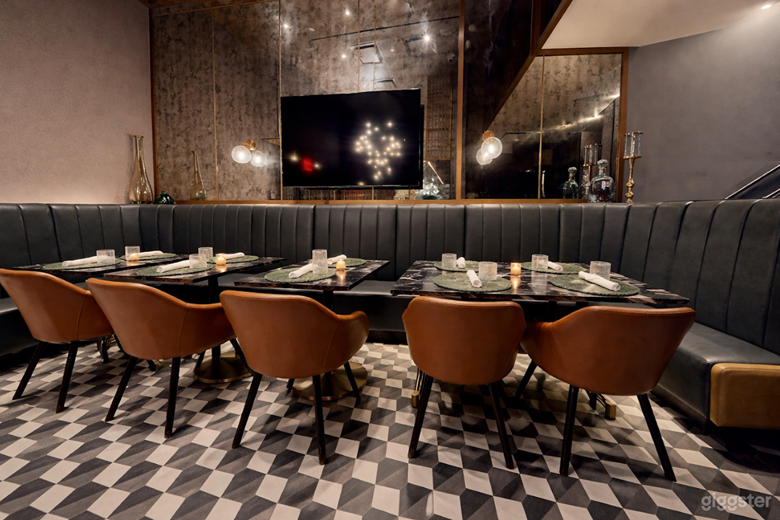 Elegant Modern American Main Dining Area Photo 1