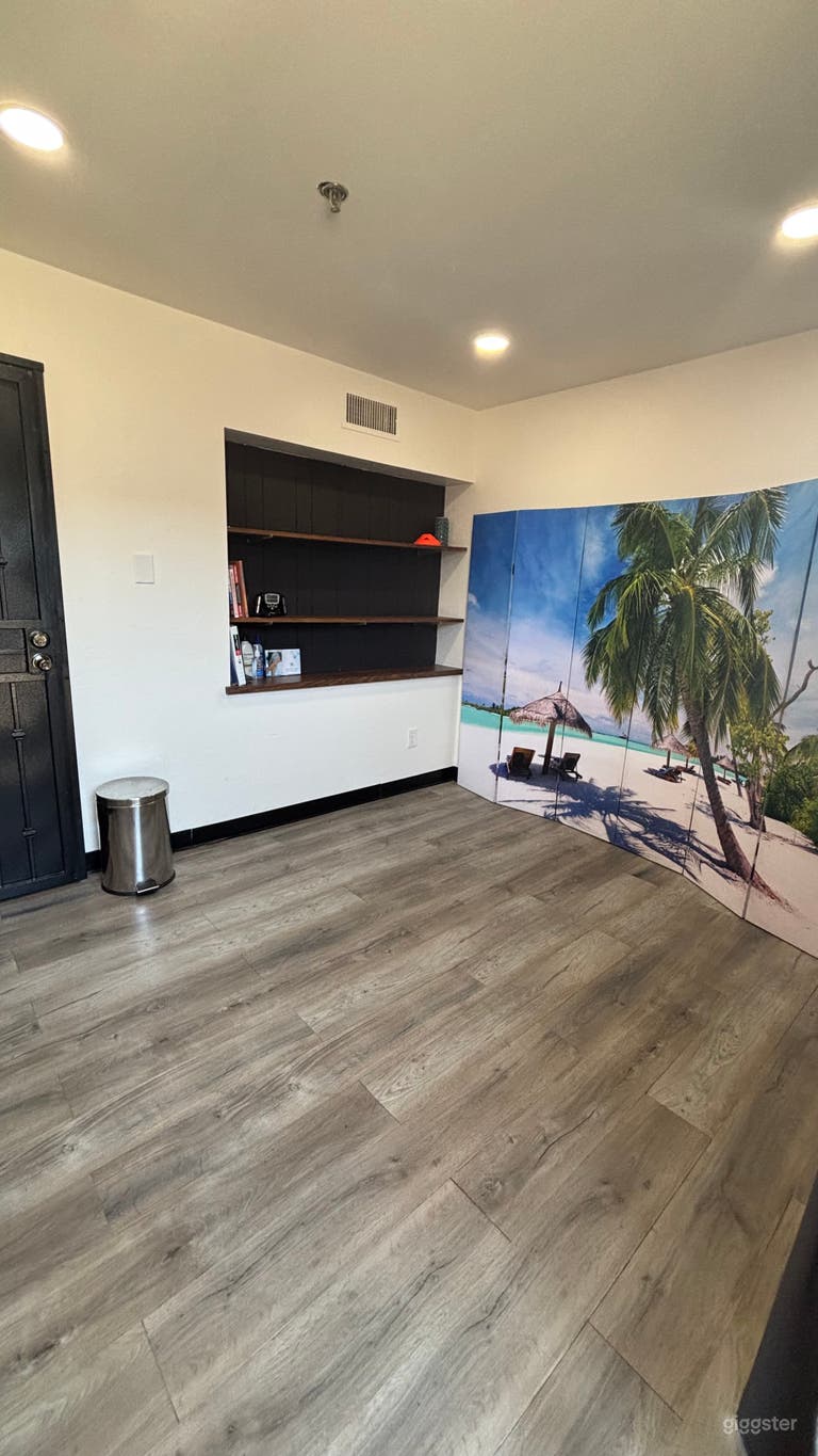  Office studio for clients consultation 