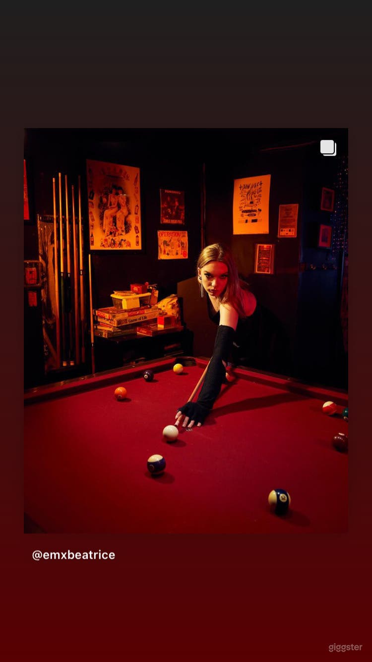 Kitschy, maximalist, retro, wonderland. Photo 4