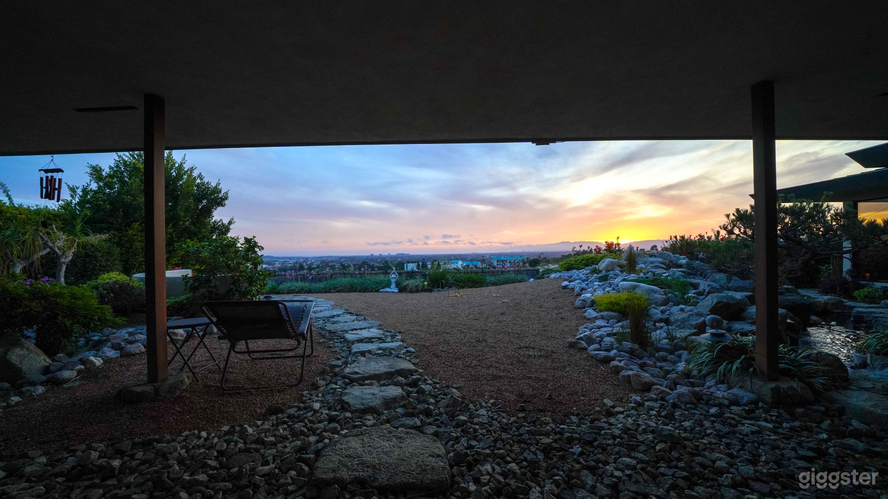 Big Glass House with Ocean Mountain Views Photo 3