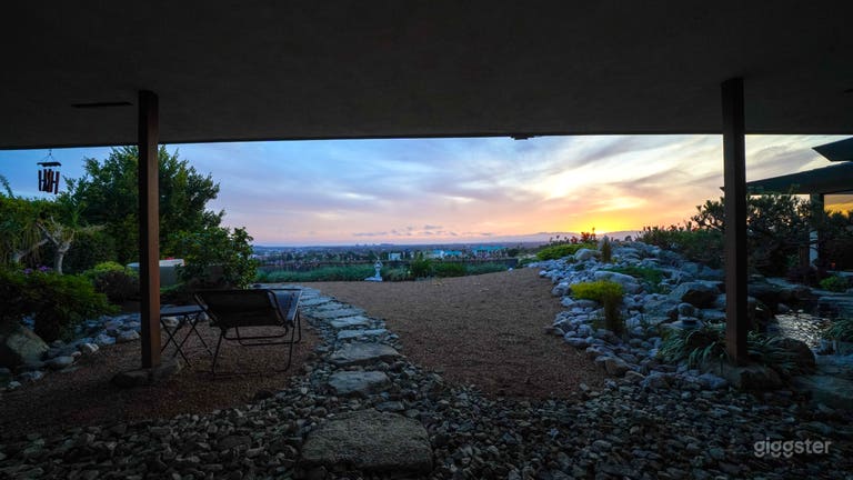 Big Glass House with Ocean Mountain Views 