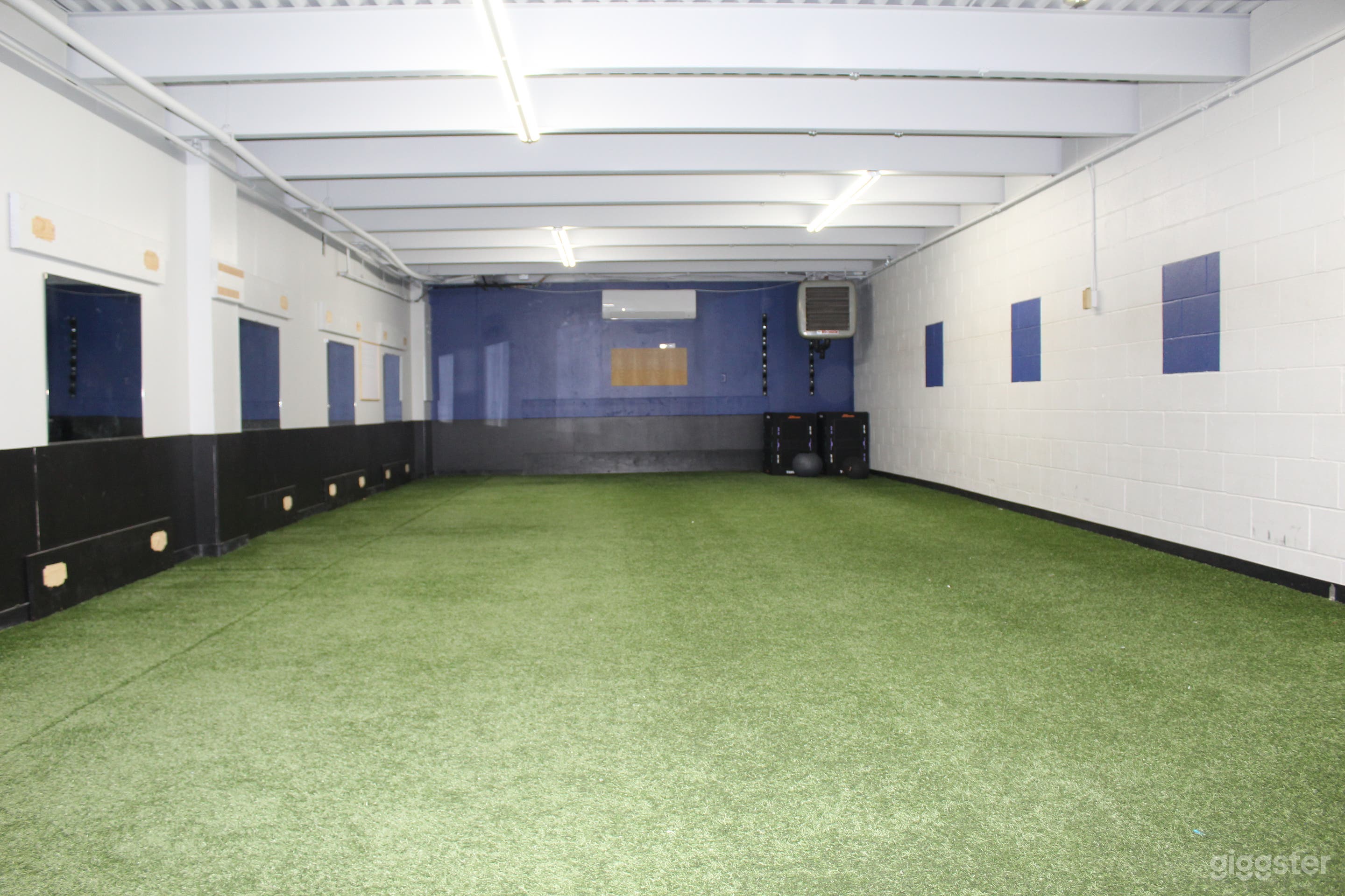 Spacious Indoor Turf Area for Workouts, Drills &amp; Classes Photo 1