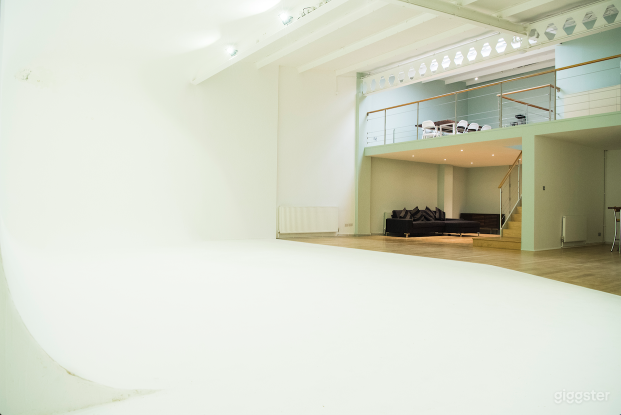 Studio 1 for Photoshoots Photo 2