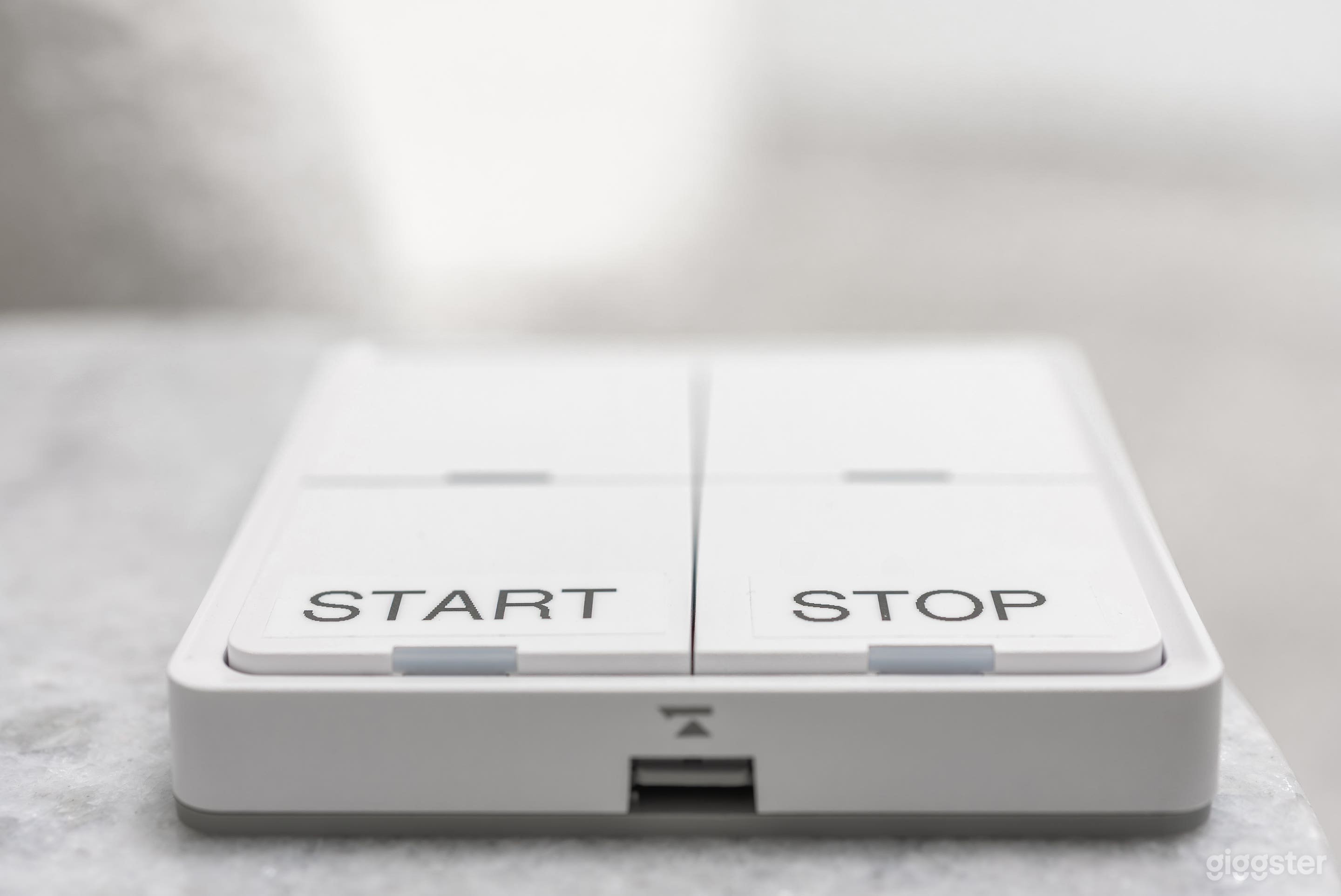 Podcast Studio – Record &amp; Get Edited File Photo 4