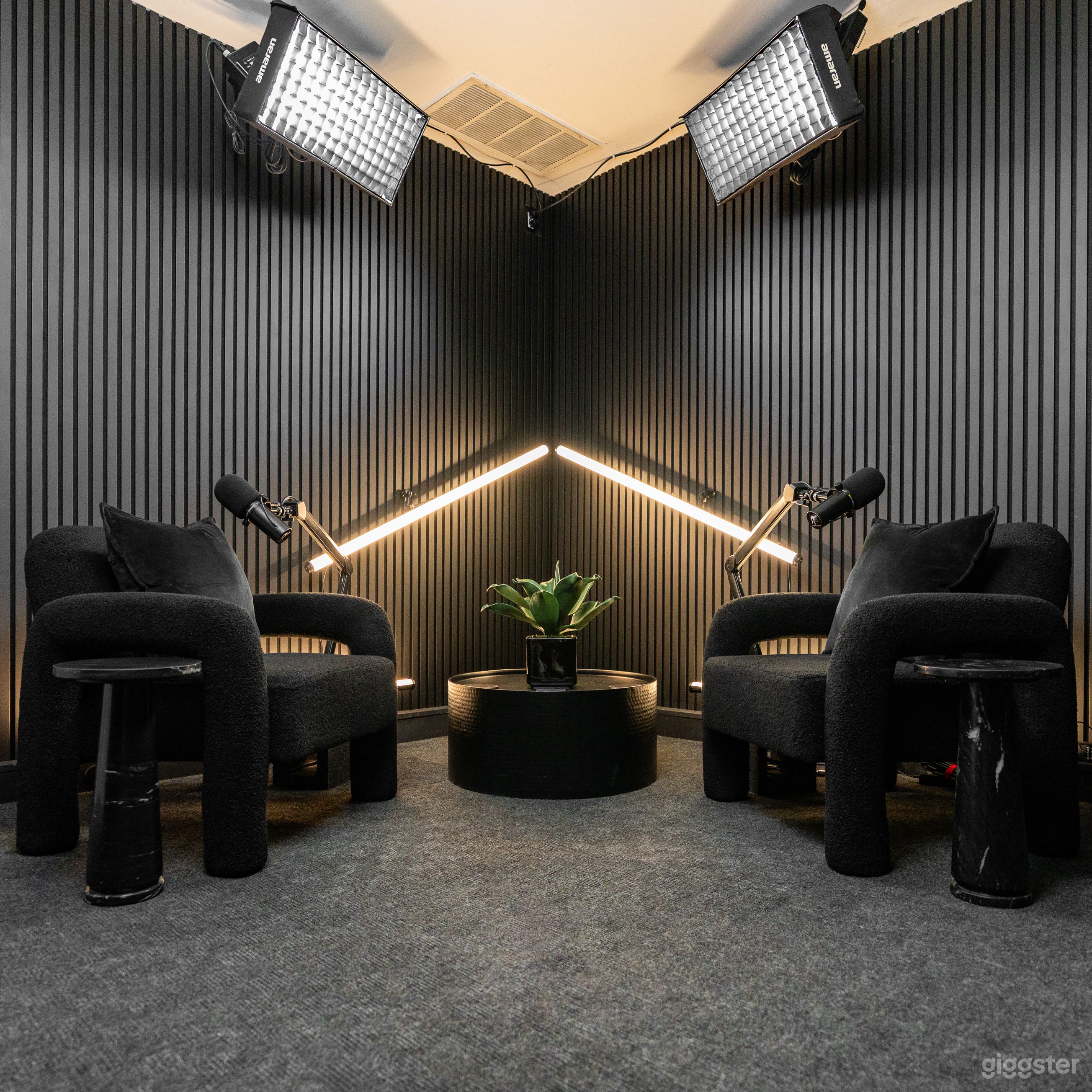 Podcast Studio – Record & Get Edited File Photo 1