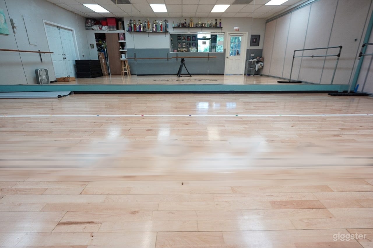 Shining Dance Studio Space Open for All Types of Events  Photo 2