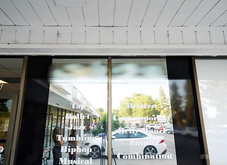  Shining Dance Studio Space Open for All Types of Events  