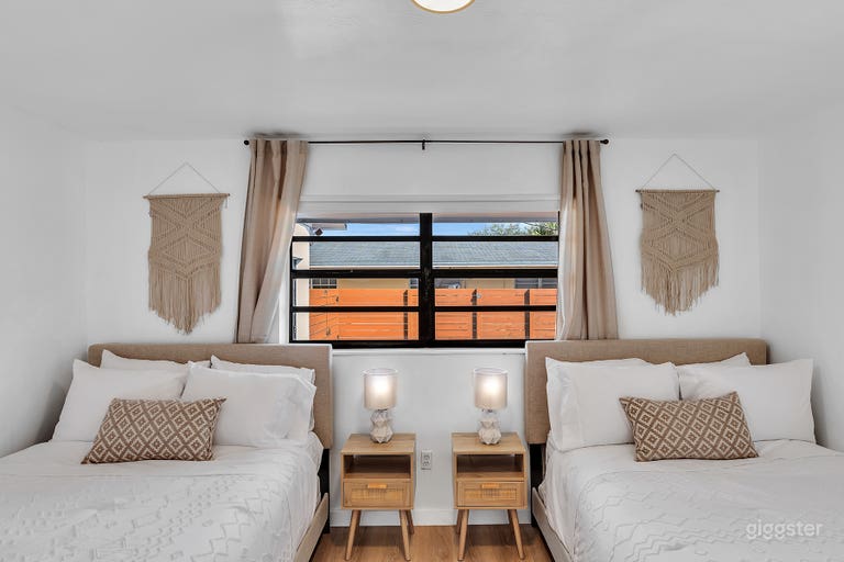  Boho Chic Chateau Unit 1 