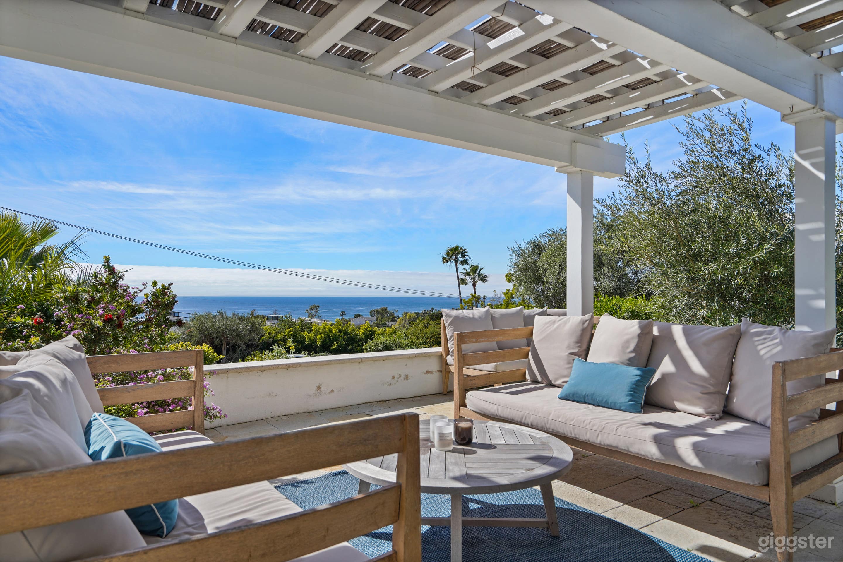 Simple front patio off kitchen w ocean view