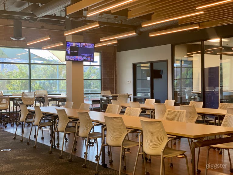  Perimeter83 Vibrant Event Space   