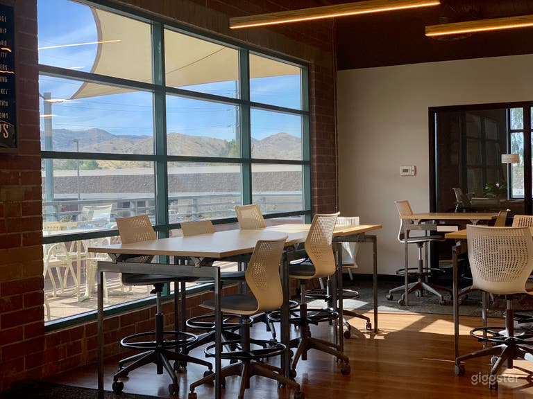  Perimeter83 Vibrant Event Space   