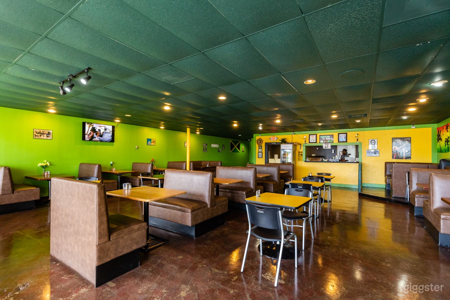 Vibrant Jamaican Restaurant in Pflugerville  Photo 2