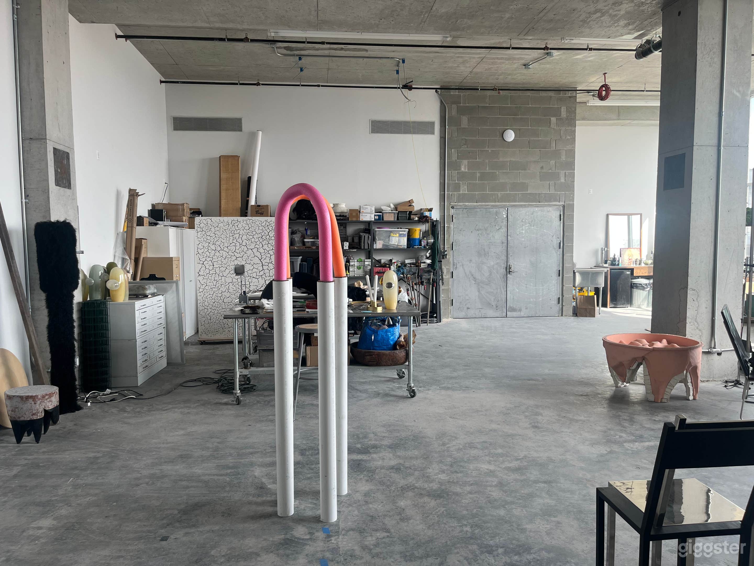 New Industrial Loft With Incredible Natural Light Photo 4