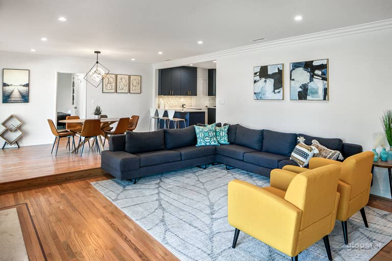  Spacious Tarzana Home w/ Yard & Pool 