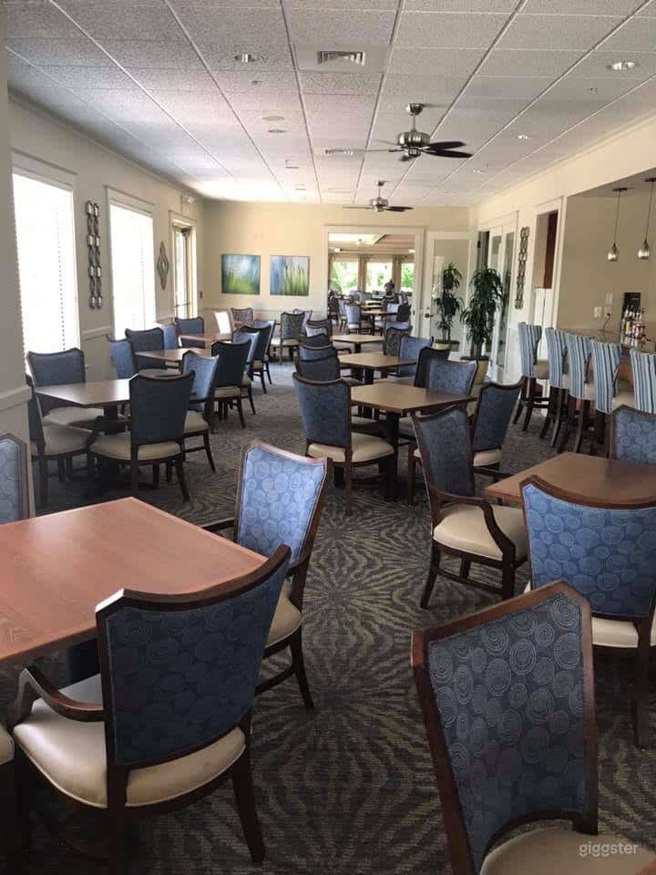 Classic Pub in Naples Photo 3