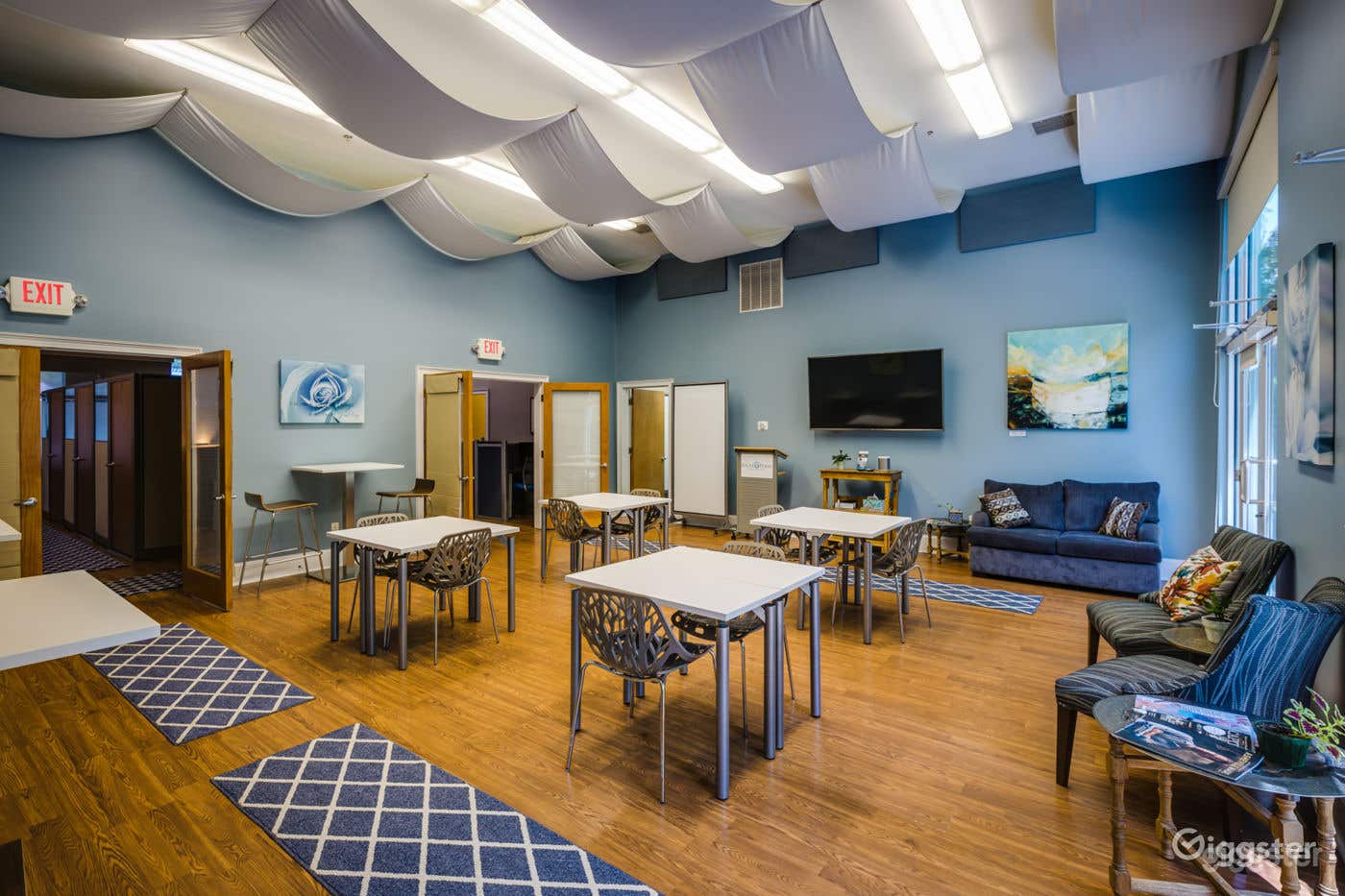 Diamond Hall Photo 1