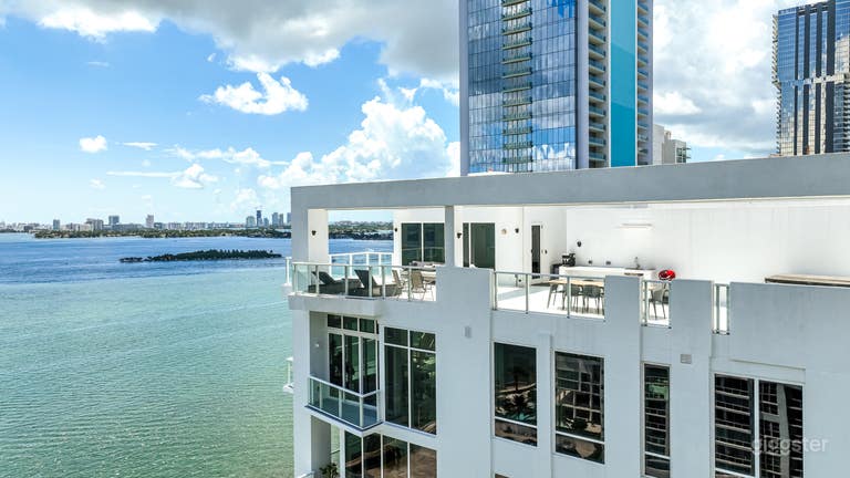  Adriana's Dream Penthouse 