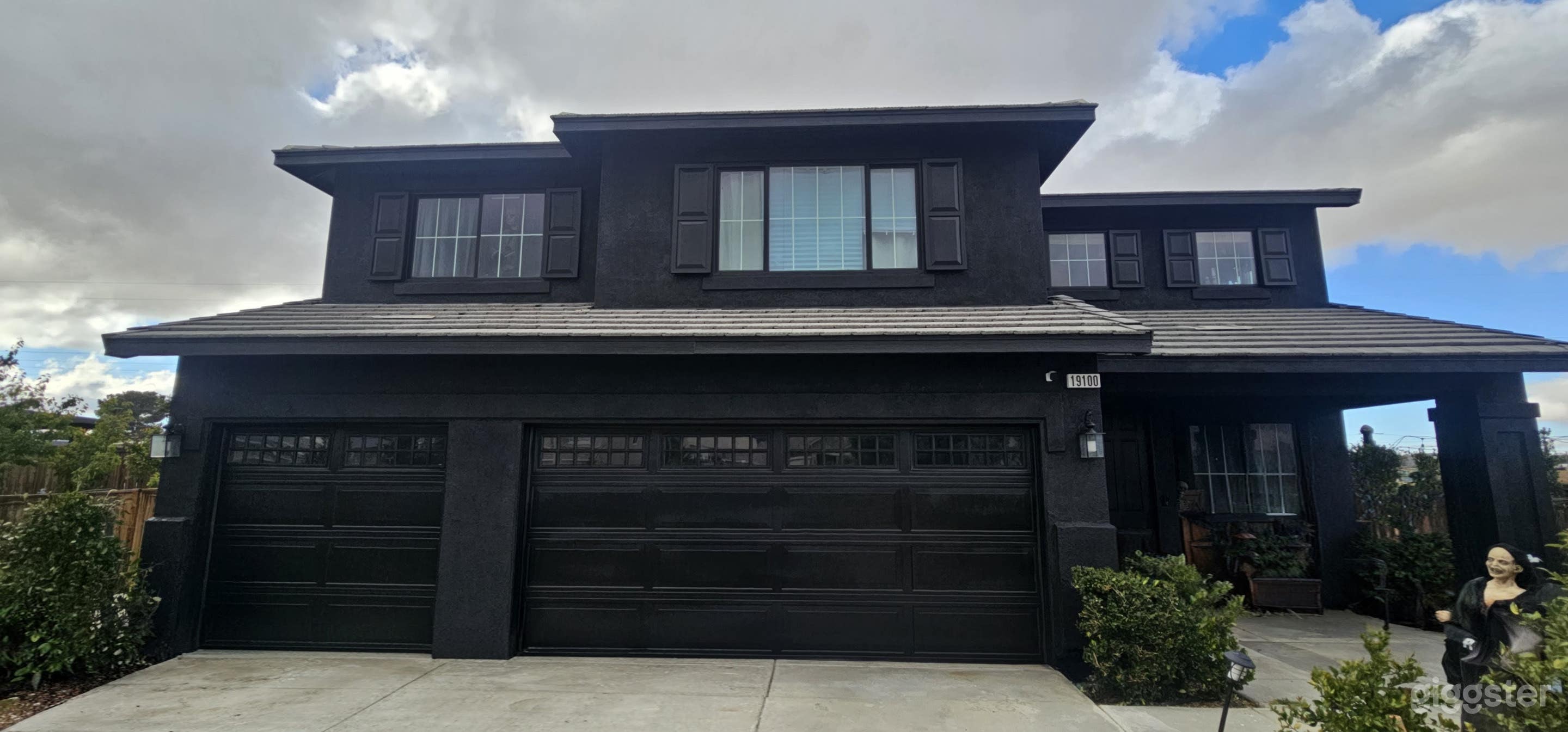 Insidious Manor Foto 2