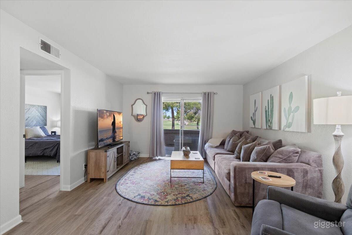 Newly Remodeled Ground Unit in Paradise Valley Photo 1