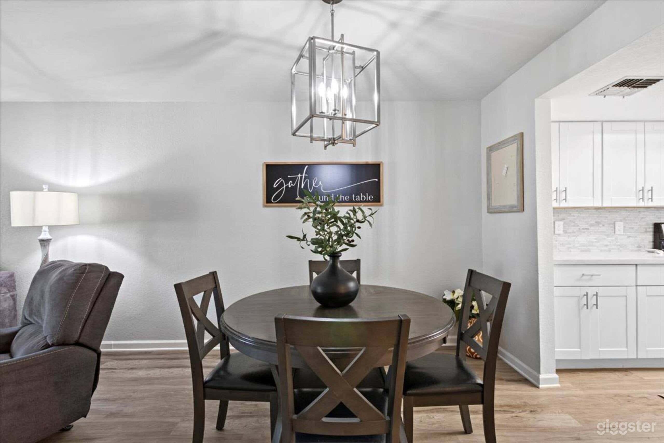 Newly Remodeled Ground Unit in Paradise Valley Photo 4