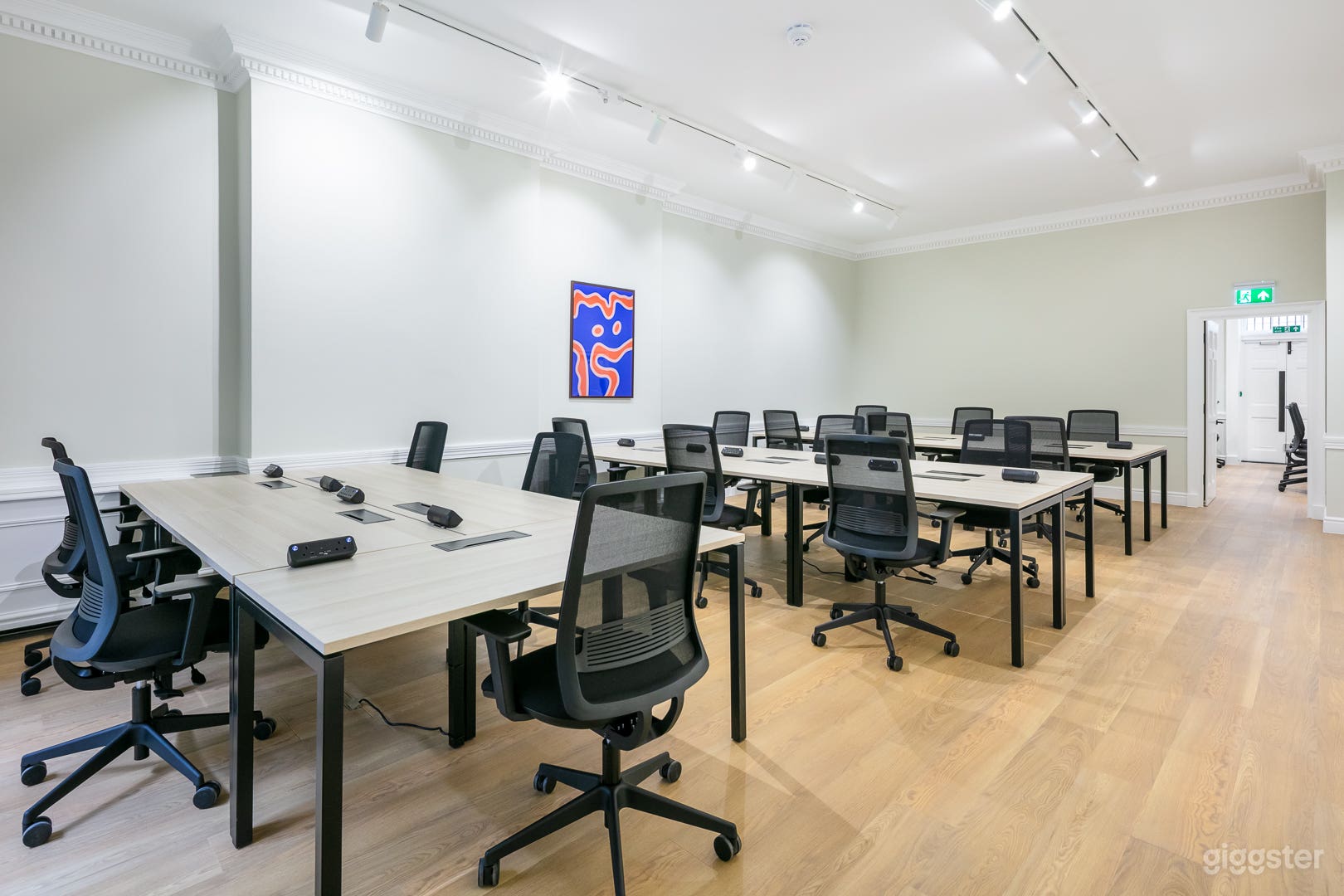 Spacious 76 Office Space  Photo 1