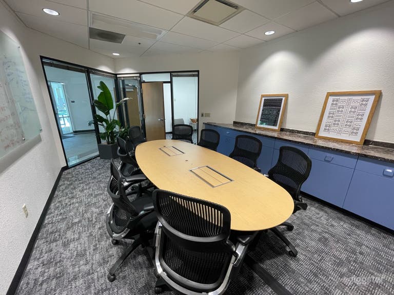  Sala Conferenze per 10 persone a Midtown Sacramento 