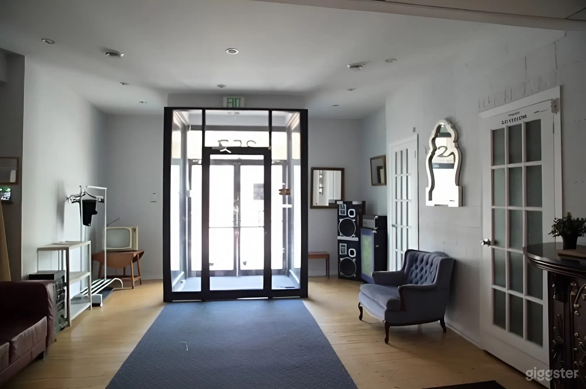 The Liminal Hall – Airy, Intimate Space for Gatherings Photo 4